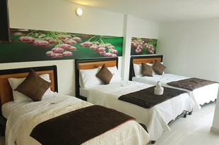 Habitación Quíntuple - Hotel Santa Mónica - Fusagasuga, Cundinamarca - image - 1